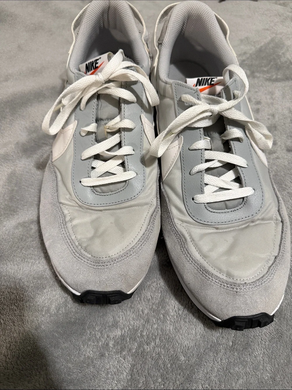 Nike classic low